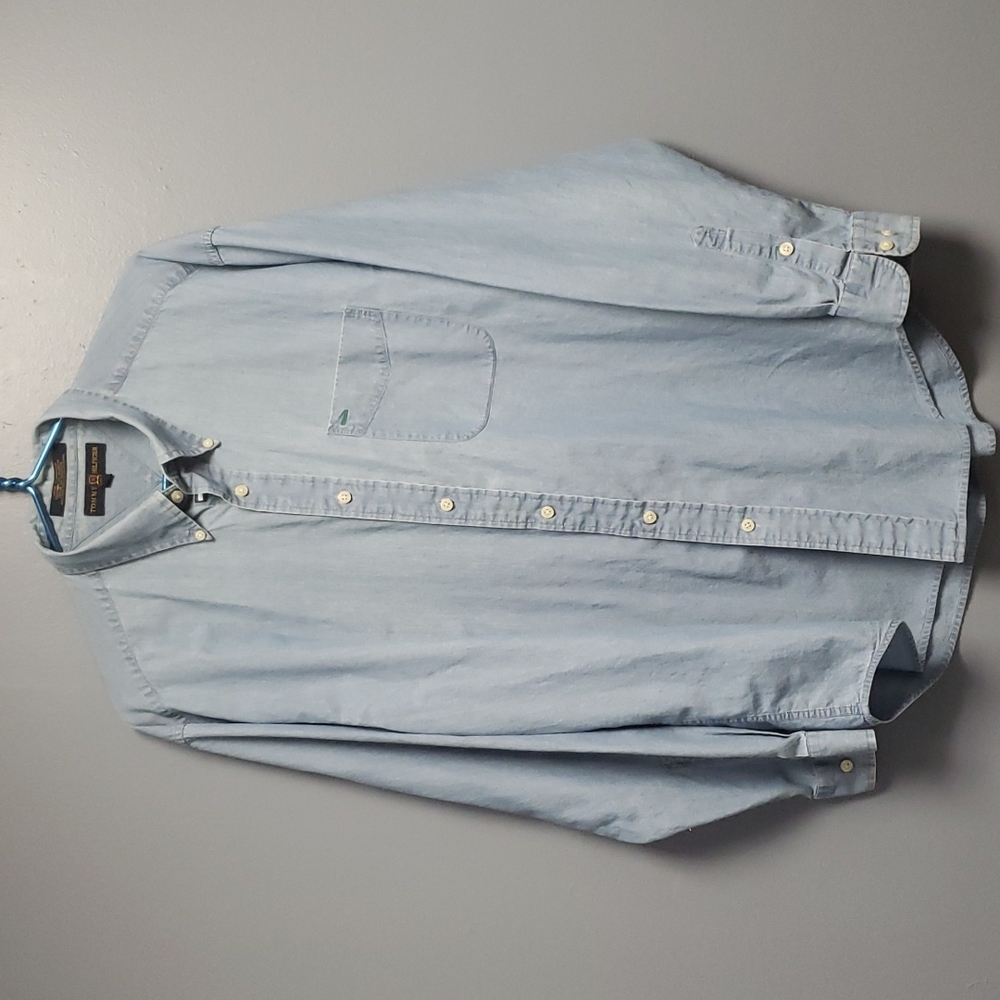 Tommy Hilfiger Golf | Mens Chambray Preppy Button Down Shirt Size Large 100% C